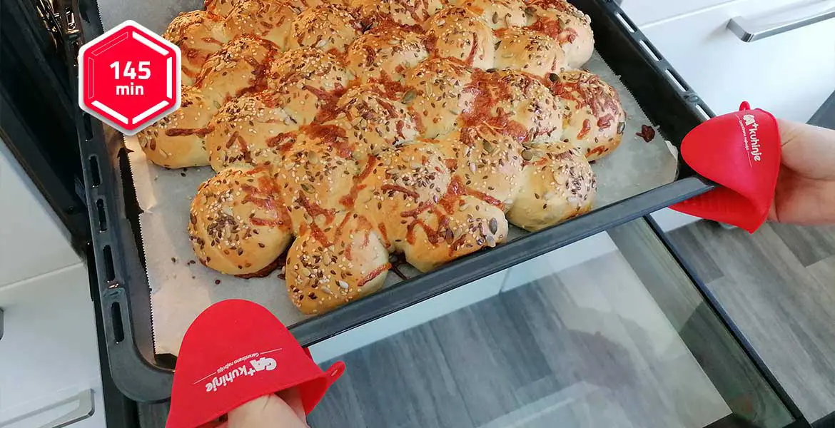 Bombetke s sirom in semeni